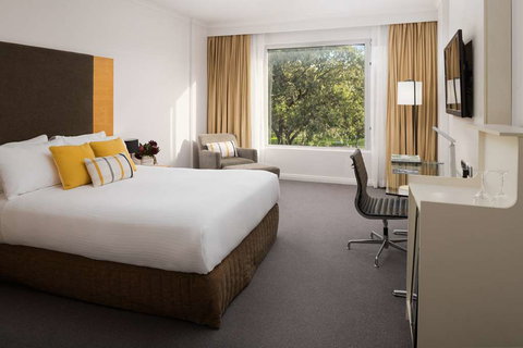 Rydges Bankstown - Accommodation Whitsundays 2