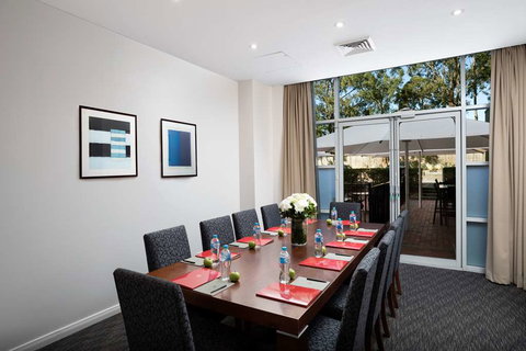 Rydges Bankstown - Accommodation Whitsundays 8