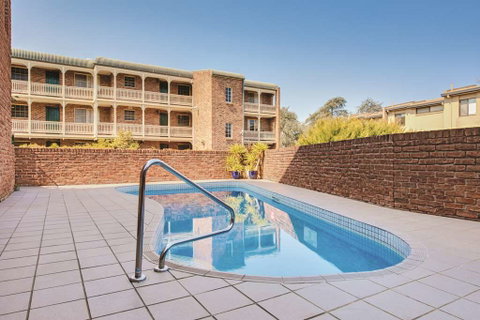 Adina Serviced Apts Canberra Kingston - Accommodation Whitsundays 11