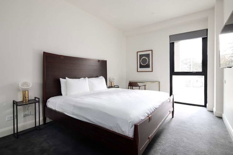 Knightsbridge Canberra - Accommodation Whitsundays 5
