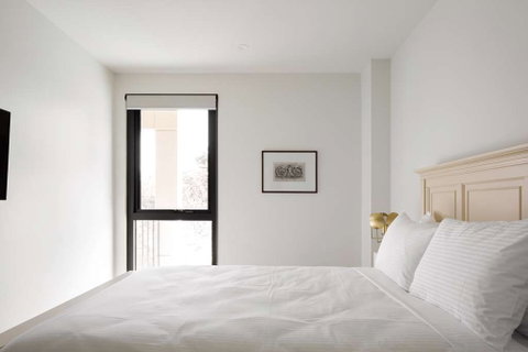 Knightsbridge Canberra - Accommodation Whitsundays 9