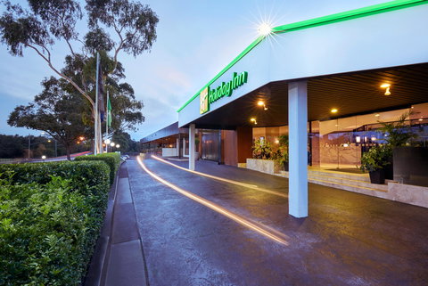 Holiday Inn Warwick Farm - Accommodation Whitsundays 0
