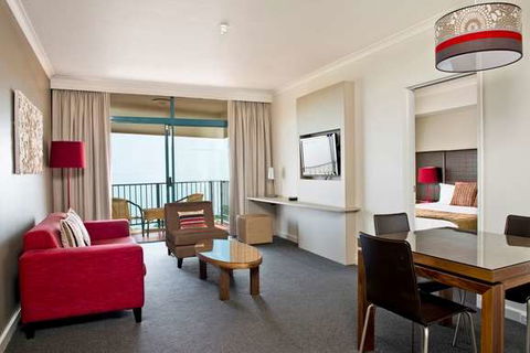 Mantra On The Esplanade - Accommodation Whitsundays 9