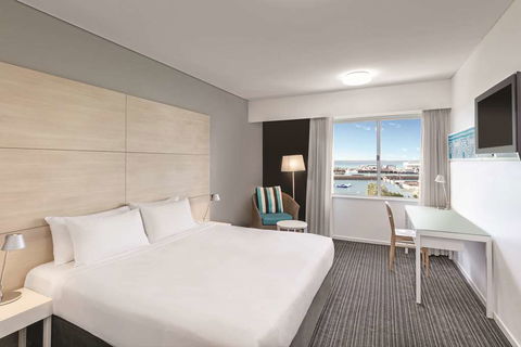 Vibe Hotel Darwin Waterfront - Accommodation Whitsundays 10