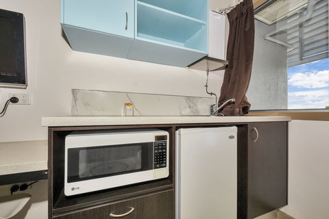 Vitina Studio Motel - Accommodation Whitsundays 10
