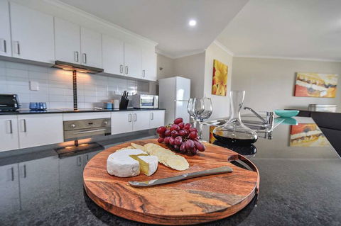 Argus Apartments Darwin - Accommodation Whitsundays 15