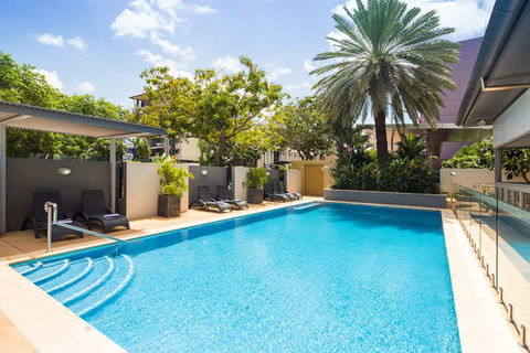 H On Smith Hotel - Accommodation Whitsundays 9
