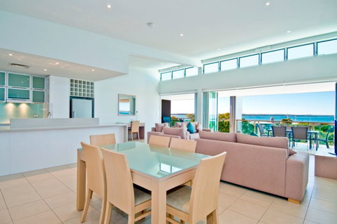 Akama Resort - Accommodation Whitsundays 1