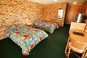 Potters Hotel And Brewery - Accommodation Whitsundays 1