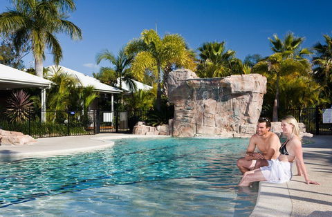 Treasure Island Resort and Holiday Park - Accommodation Whitsundays 2