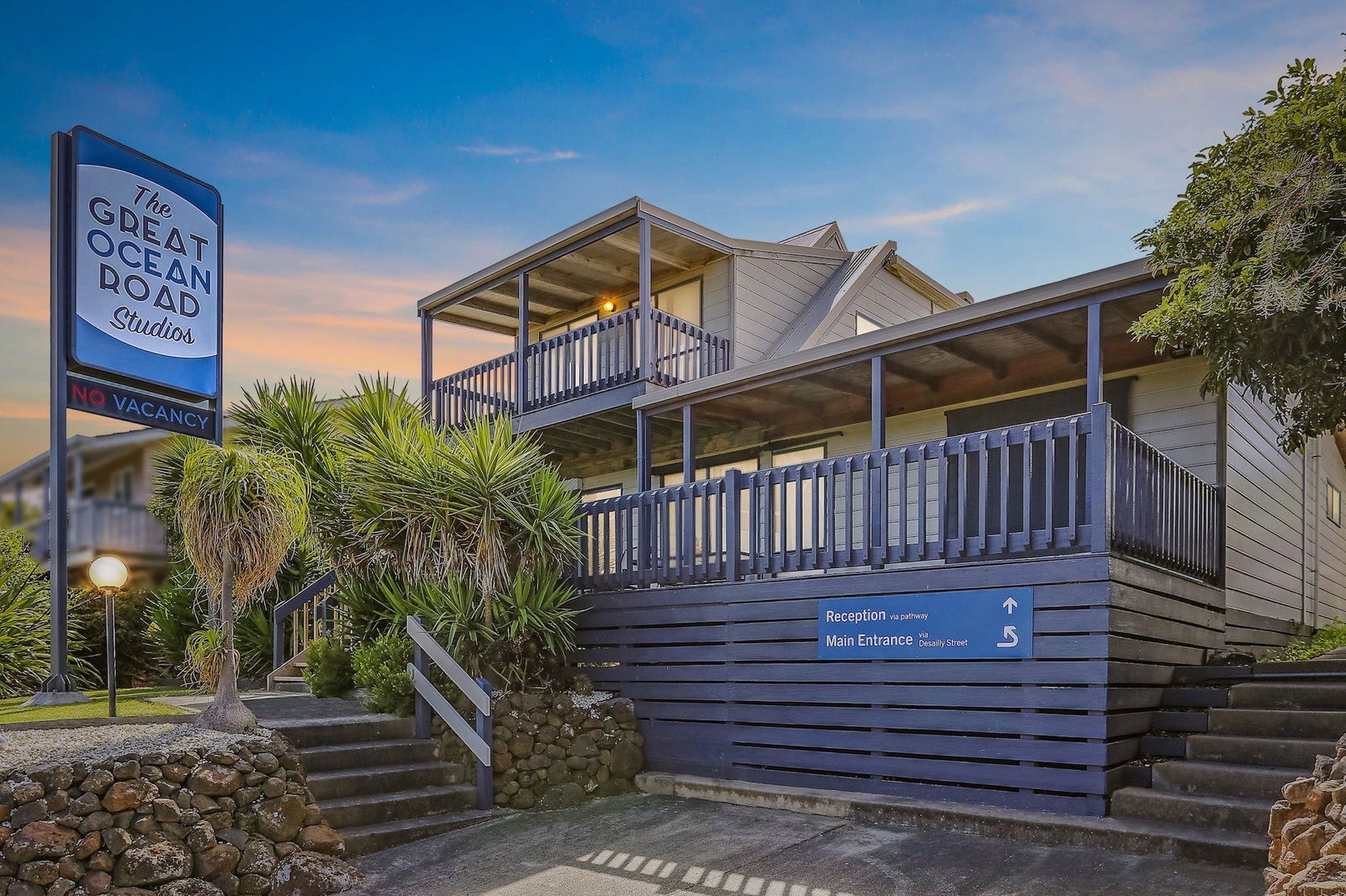 Waarre VIC Accommodation Whitsundays
