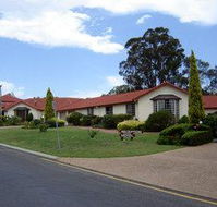 McNevins Warwick Motel - Accommodation Whitsundays