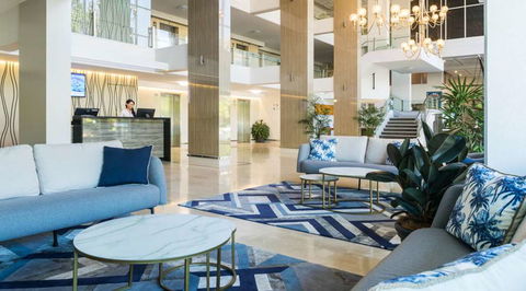Pacific Hotel Cairns - Accommodation Whitsundays 2