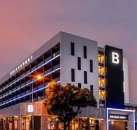 Bridgeport Hotel - Accommodation Whitsundays