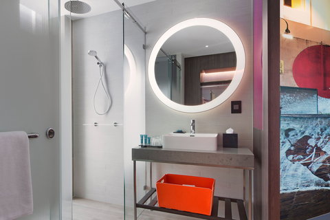 Aloft Perth - Accommodation Whitsundays 5