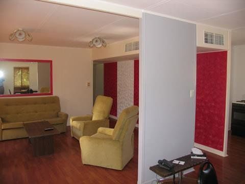 Townview Motel - Accommodation Whitsundays 3