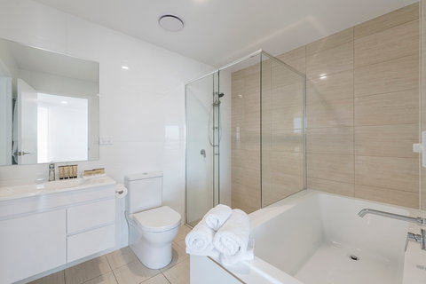 Astra Apartments Newcastle - Accommodation Whitsundays 5