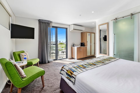 Metro Hotel Perth, South Perth - Accommodation Whitsundays 7