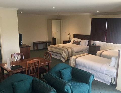 Best Western Crystal Inn - Accommodation Whitsundays 6