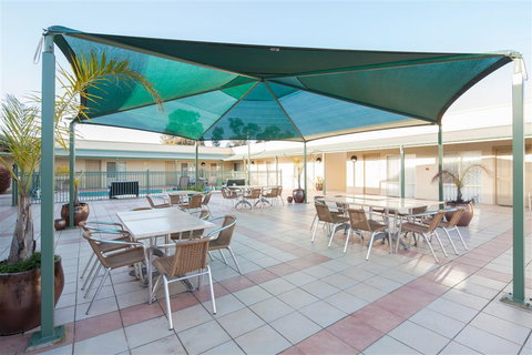 Best Western Crystal Inn - Accommodation Whitsundays 14