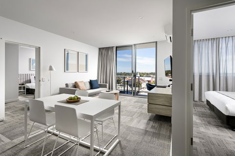 Quest Midland - Accommodation Whitsundays 4