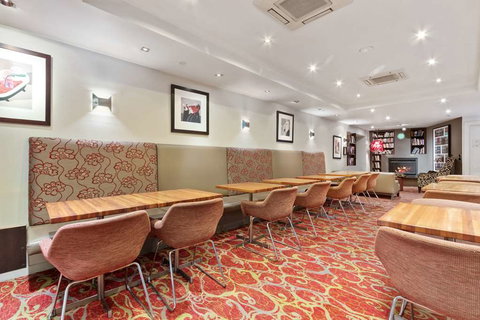 Alto Hotel on Bourke - Accommodation Whitsundays 2