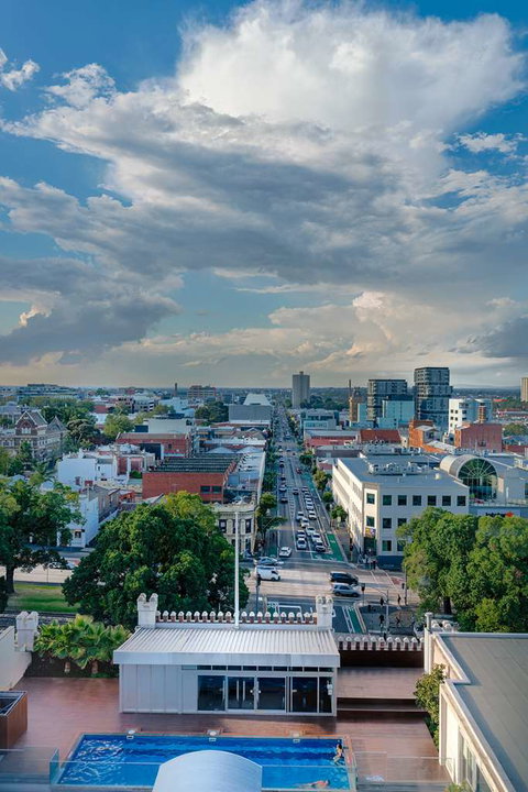 Tribeca Serviced Apartments - Accommodation Whitsundays 0