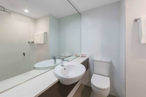Travelodge Sydney Airport - Accommodation Whitsundays 8