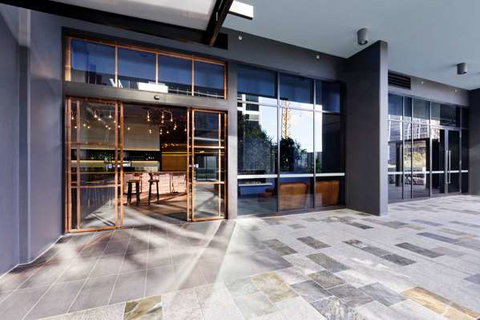 Alpha Mosaic Hotel - Accommodation Whitsundays 1