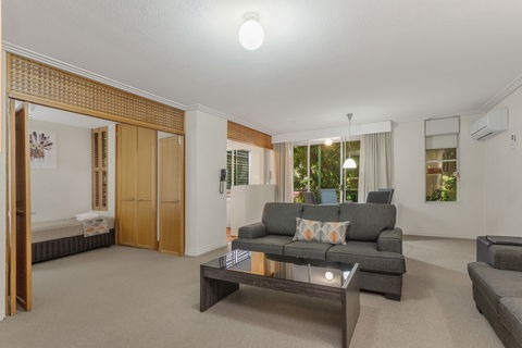 The Airport International Motel - Accommodation Whitsundays 8