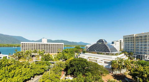Pacific Hotel Cairns - Accommodation Whitsundays 8
