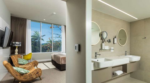 Pacific Hotel Cairns - Accommodation Whitsundays 12