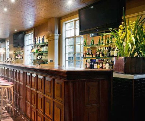 The Grand Hotel - Accommodation Whitsundays 0