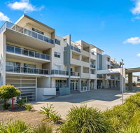 Quality Suites Pioneer Sands - Accommodation Whitsundays