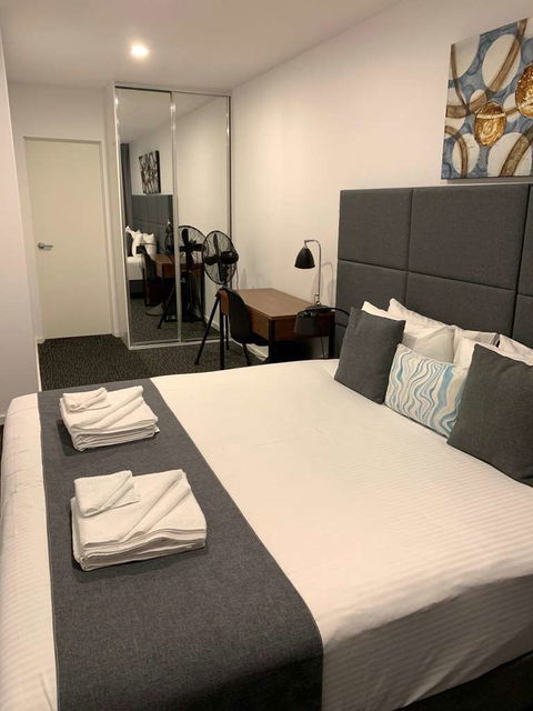 Adelaide Dress Circle Apartments - Accommodation Whitsundays 1
