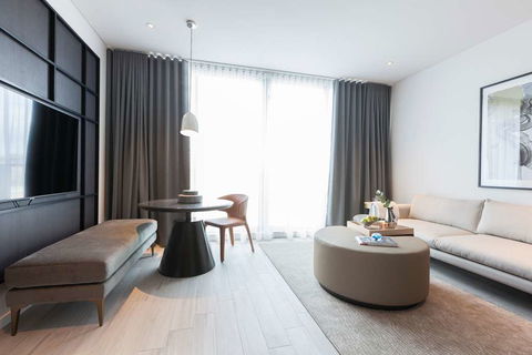 Skye Suites Green Square - Accommodation Whitsundays 0