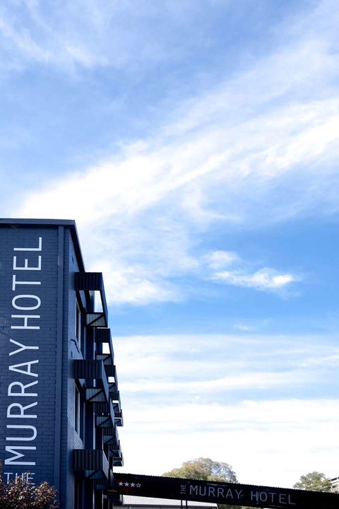 The Murray Hotel - Accommodation Whitsundays 0