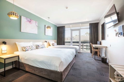 Watermark Glenelg - Accommodation Whitsundays 2