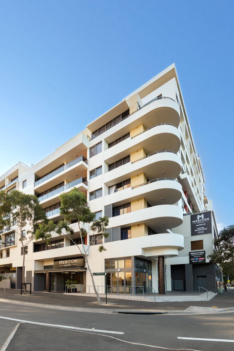 Meriton Suites Waterloo - Accommodation Whitsundays 0