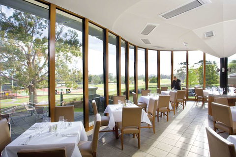 Country Club Tasmania - Accommodation Whitsundays 8
