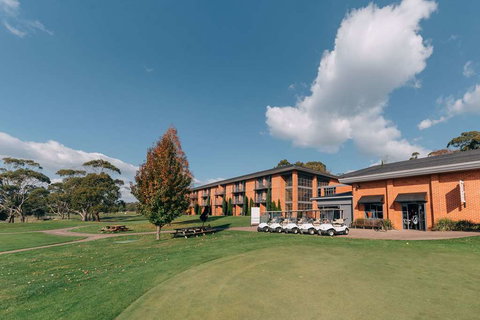 Country Club Tasmania - Accommodation Whitsundays 16