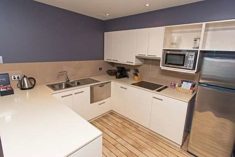 Peppers Seaport Hotel - Accommodation Whitsundays 13