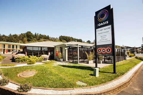 Nightcap at Riverside Hotel - Accommodation Whitsundays 0