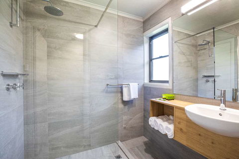 Nightcap at Riverside Hotel - Accommodation Whitsundays 12