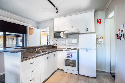 Nightcap at Riverside Hotel - Accommodation Whitsundays 15