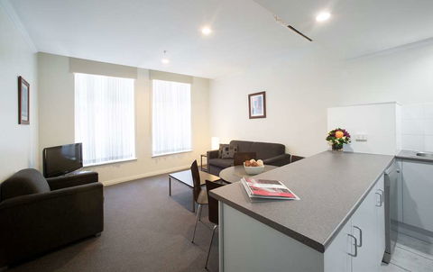Franklin Central Apartments - Accommodation Whitsundays 2