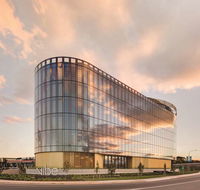 Vibe Hotel Canberra Airport - Accommodation Whitsundays