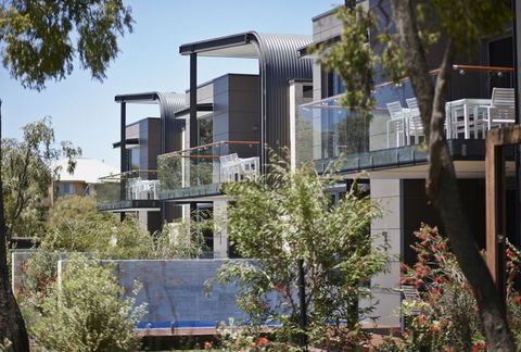 Aqua Resort - Accommodation Whitsundays 0