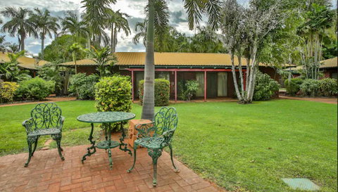 Bayside Holiday Apartments - Accommodation Whitsundays 0