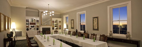 Hotel Hydro Majestic - Accommodation Whitsundays 2